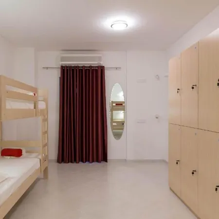 Free Bird - Bed In Bed Mixed 5 Holiday home Dubrovnik
