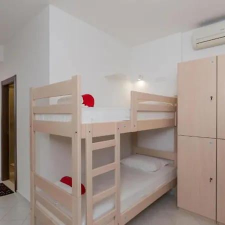 Free Bird - Bed In Bed Mixed 5 Holiday home Dubrovnik