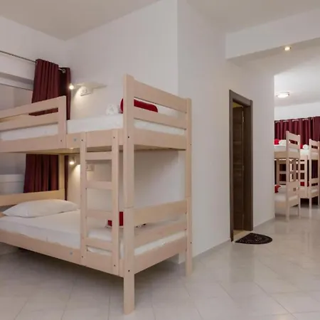 Free Bird - Bed In Bed Mixed 5 Holiday home Dubrovnik